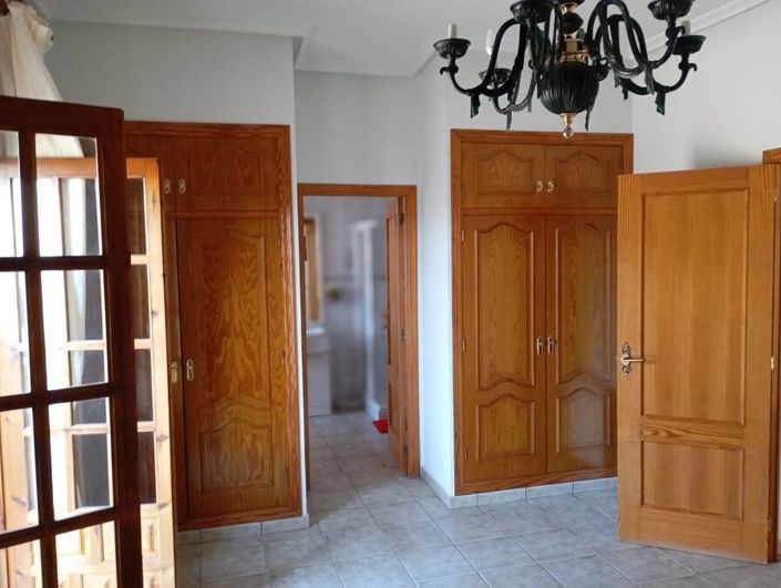 Image No.9-Villa de 4 chambres à vendre à Daya Nueva