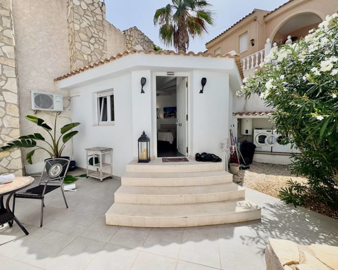 Image No.16-6 Bed Villa for sale