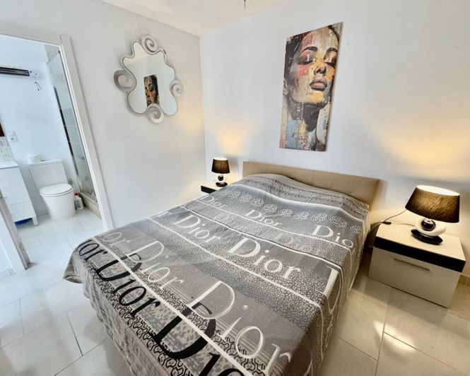 Image No.31-6 Bed Villa for sale