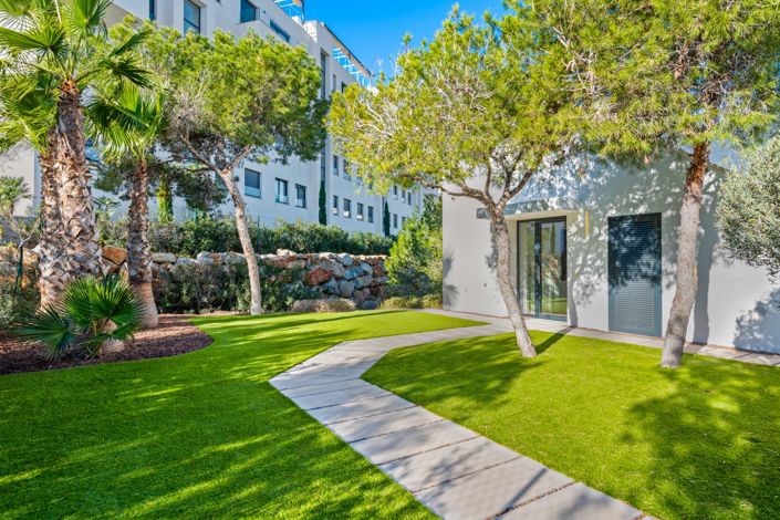 Image No.8-Villa de 4 chambres à vendre à Las Colinas Golf