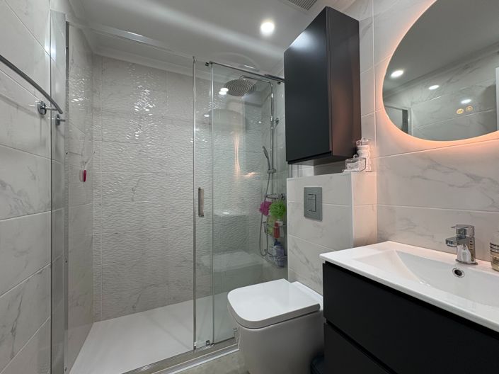 Image No.16-4 Bed Apartment for sale