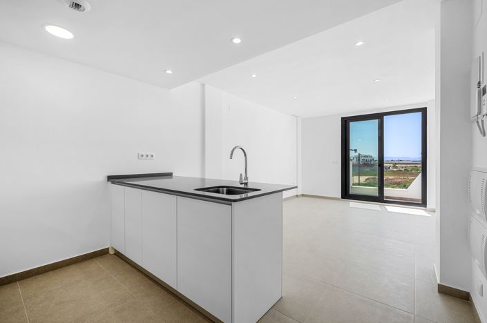 Image No.6-2 Bed Apartment for sale