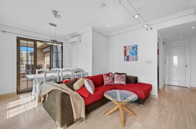 6370o1j612dabvuf7peu1d7g3thri02j