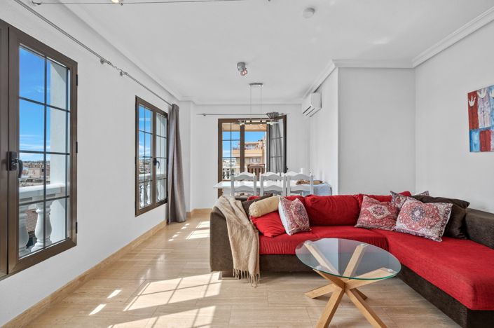 Image No.9-Appartement de 3 chambres à vendre à Punta Prima