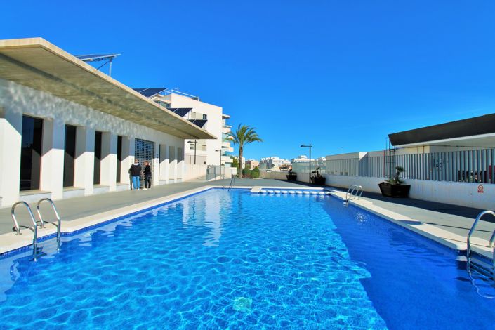 Image No.25-2 Bed Apartment for sale