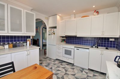 6915o1jb87rabg1t6k4kj1gnq4ig1mpv2j