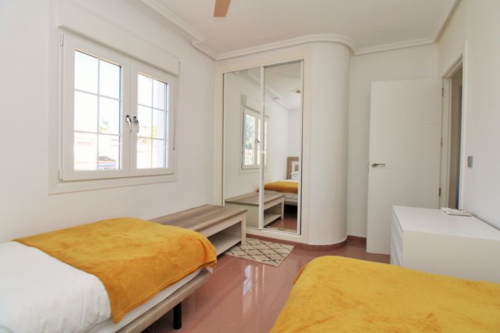 Image No.23-3 Bed Villa for sale