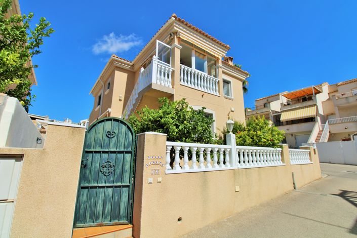 Image No.38-4 Bed Villa for sale