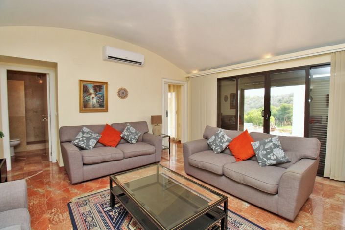 Image No.22-2 Bed Apartment for sale