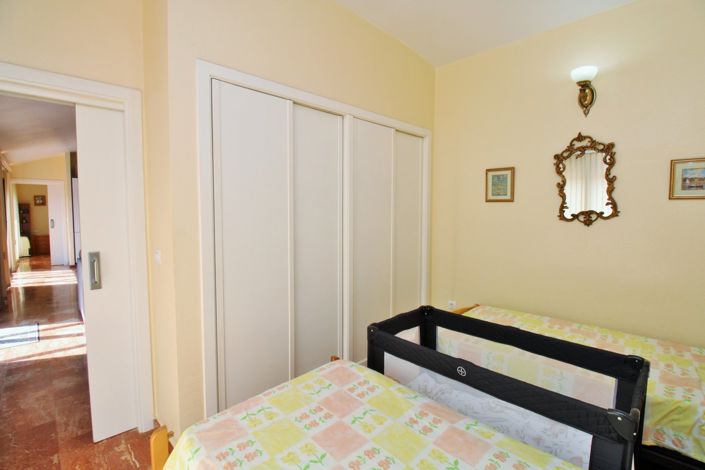 Image No.24-2 Bed Apartment for sale