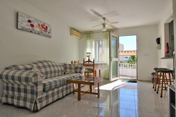 Image No.26-3 Bed Townhouse for sale