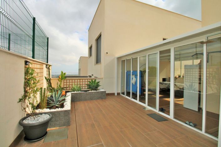 Image No.22-2 Bed Apartment for sale