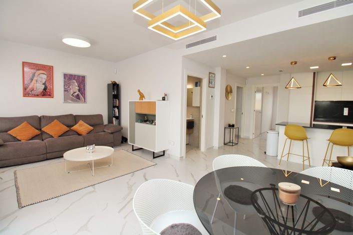 Image No.4-2 Bed Apartment for sale