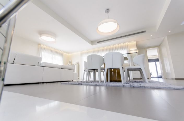 Image No.21-3 Bed Villa for sale