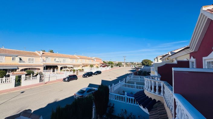 Image No.22-2 Bed Townhouse for sale