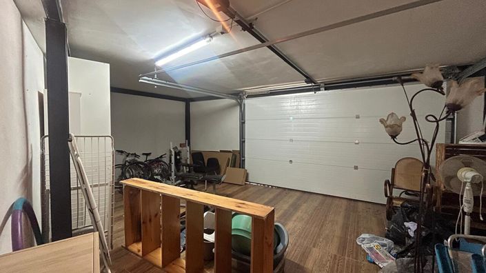 Image No.35-5 Bed Townhouse for sale