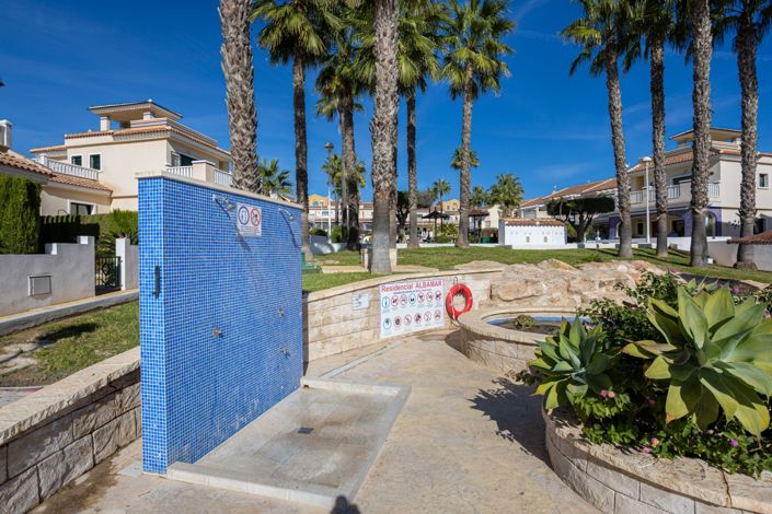 Image No.47-2 Bed Property for sale