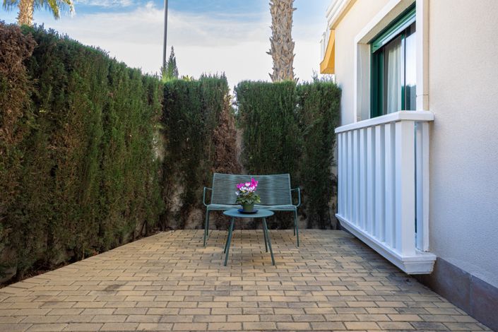 Image No.9-2 Bed Property for sale