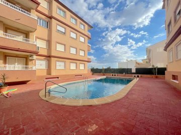 6350157949apartmentforsaleinalgorfa30552368la