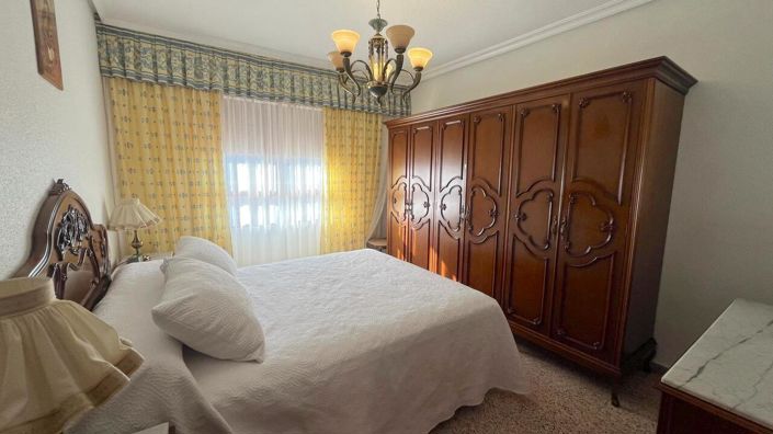 Image No.31-4 Bed Townhouse for sale