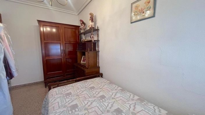 Image No.39-4 Bed Townhouse for sale