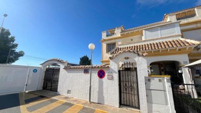 3 Bed Townhouse for sale