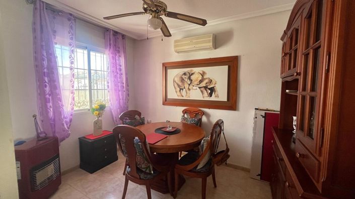 Image No.14-3 Bed Townhouse for sale