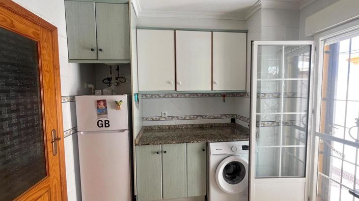 Image No.17-3 Bed Townhouse for sale