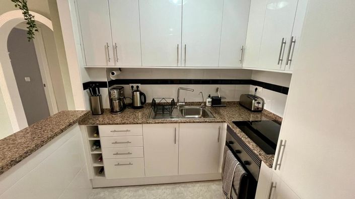 Image No.15-2 Bed Apartment for sale