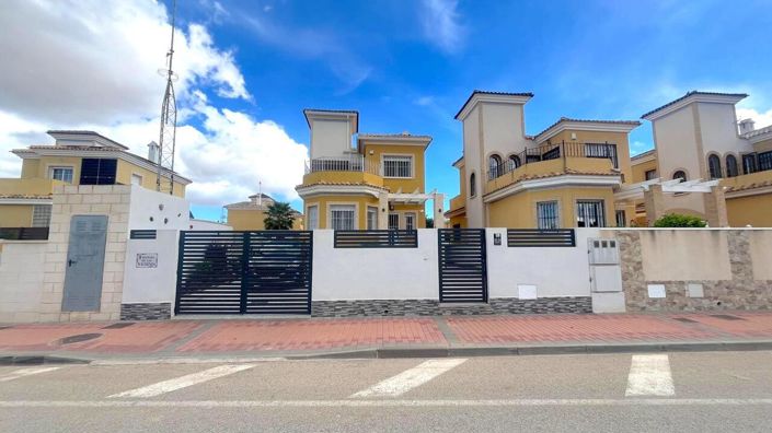 Image No.45-3 Bed Villa for sale