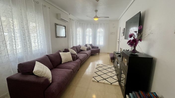 Image No.37-3 Bed Villa for sale