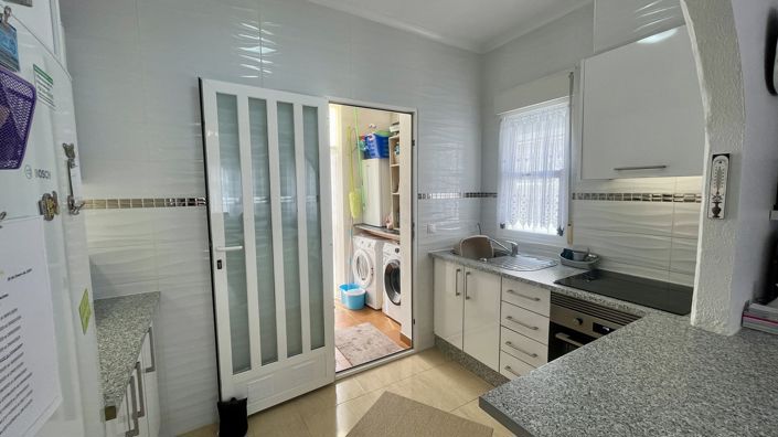 Image No.44-3 Bed Villa for sale