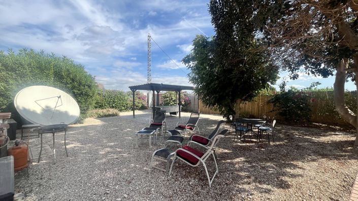 Image No.20-3 Bed Villa for sale