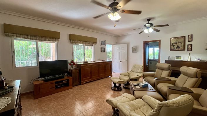 Image No.39-3 Bed Villa for sale