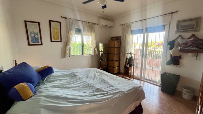 Image No.42-3 Bed Villa for sale