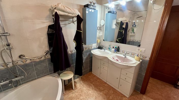 Image No.50-3 Bed Villa for sale