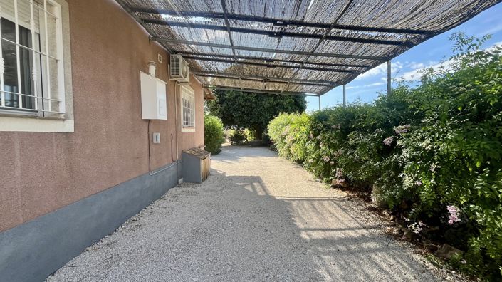 Image No.6-3 Bed Villa for sale