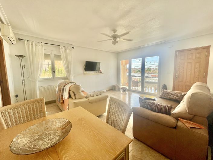 Image No.28-3 Bed Villa for sale