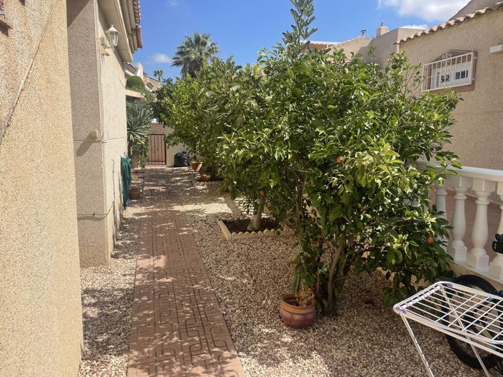 Image No.38-3 Bed Villa for sale