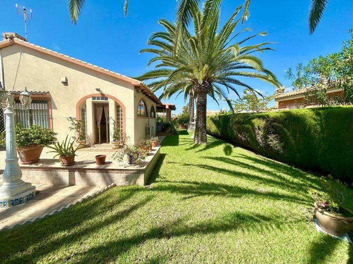 Image No.4-Villa de 3 chambres à vendre à Orihuela Costa