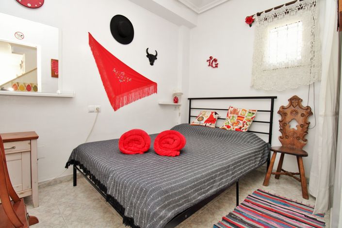 Image No.14-3 Bed Apartment for sale