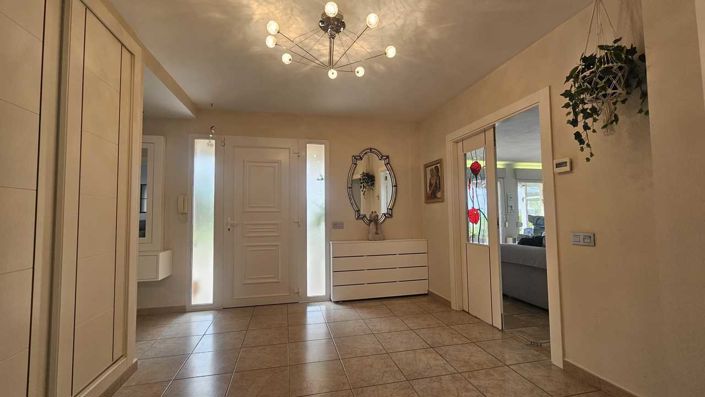 Image No.19-4 Bed Villa for sale