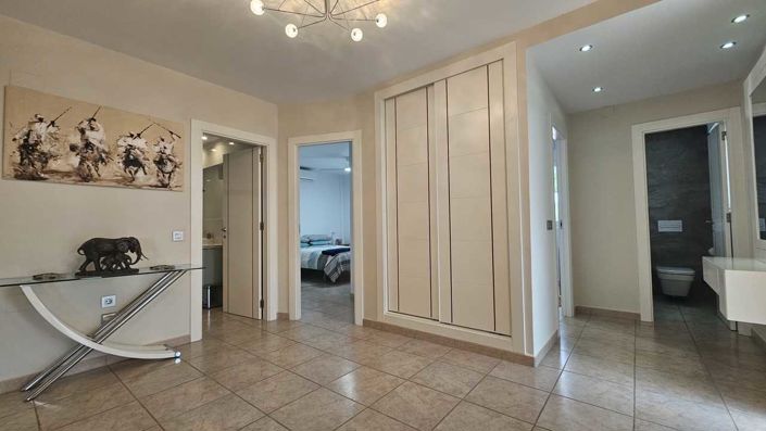 Image No.21-4 Bed Villa for sale