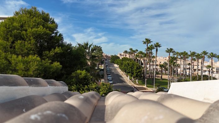 Image No.23-2 Bed Property for sale