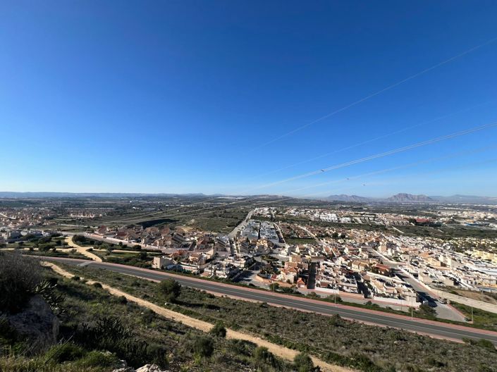 Image No.17-3 Bed Bungalow for sale