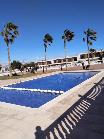 Image No.28-2 Bed Property for sale