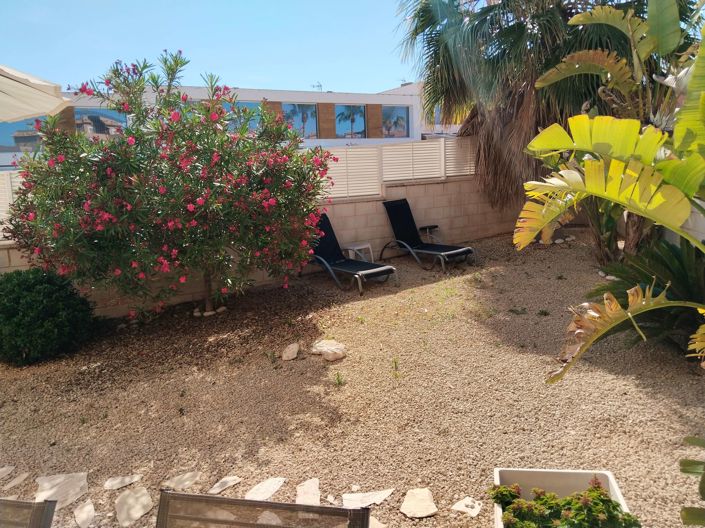 Image No.6-2 Bed Property for sale