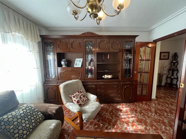 Image No.3-4 Bed Townhouse for sale