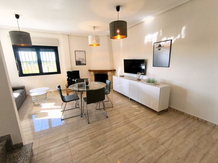 Image No.6-2 Bed Property for sale