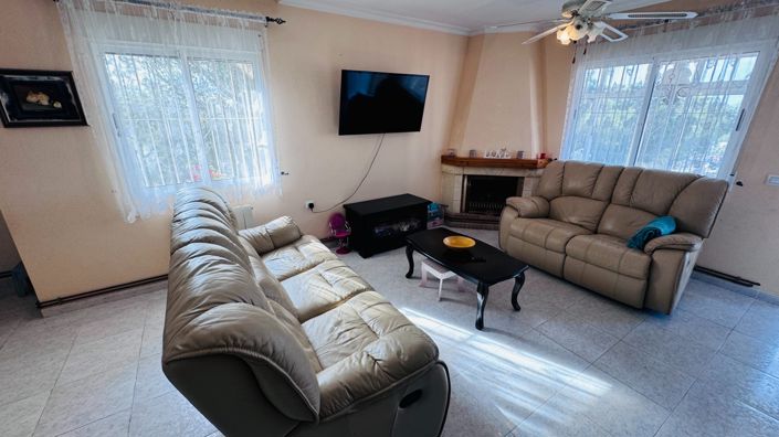 Image No.11-2 Bed Villa for sale